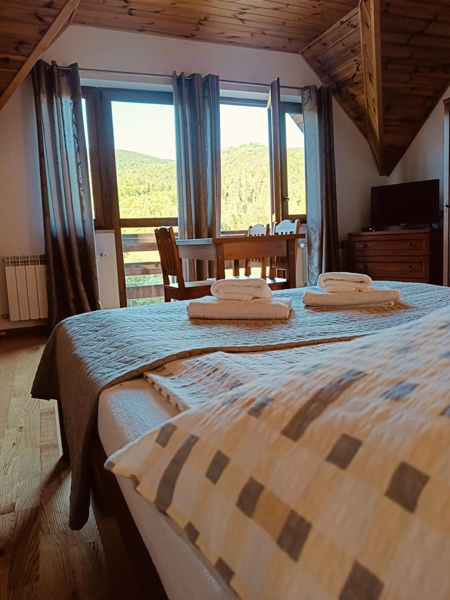 Kyczyrka Apartment Liszna Ngoại thất bức ảnh